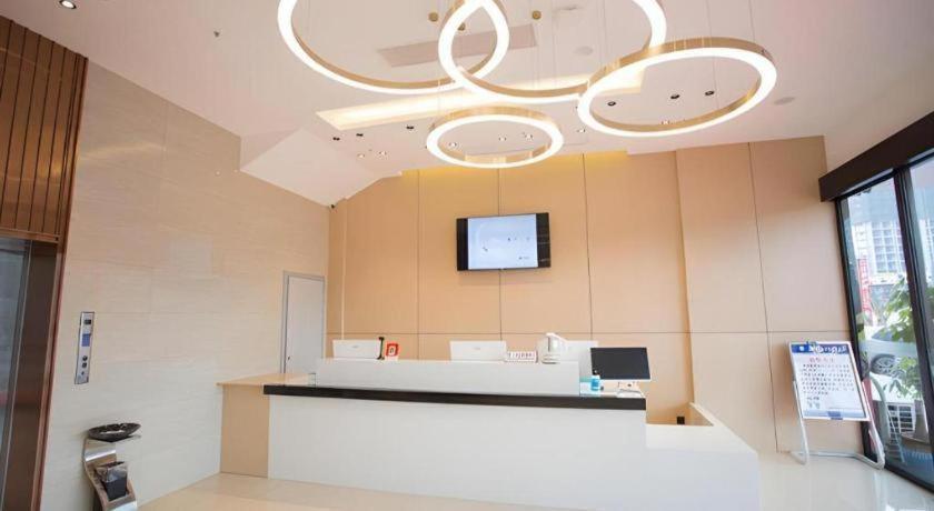City Comfort Inn Luzhou Jiangyang District Wancheng International Exteriér fotografie