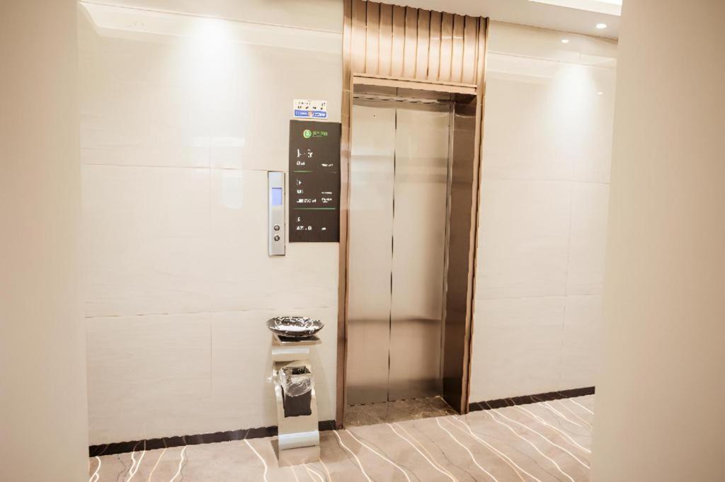 City Comfort Inn Luzhou Jiangyang District Wancheng International Exteriér fotografie